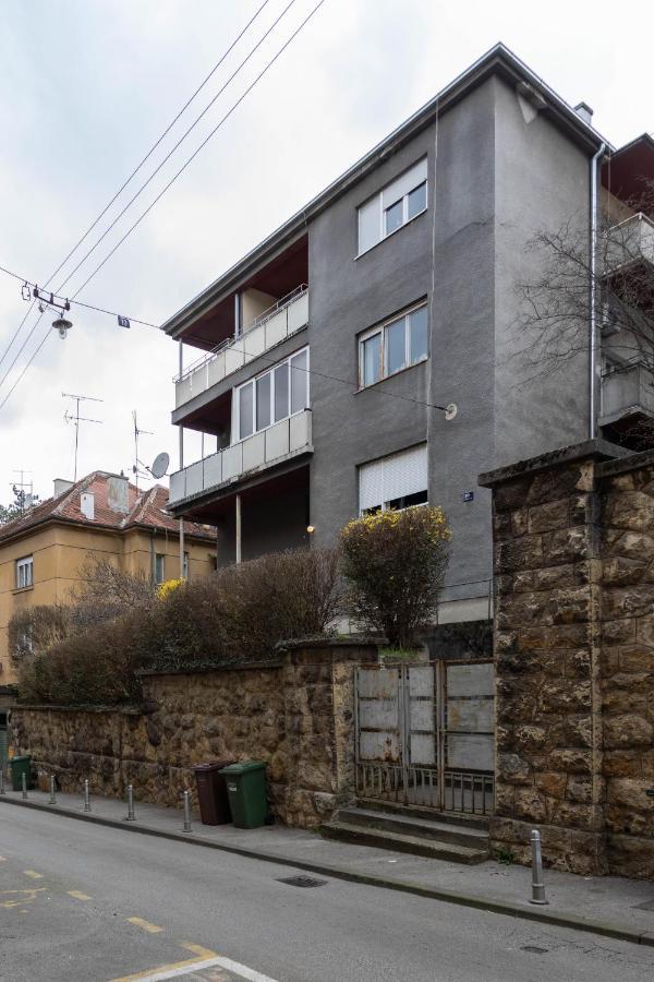 Modern Studio Near British Square Apartment Загреб Екстериор снимка