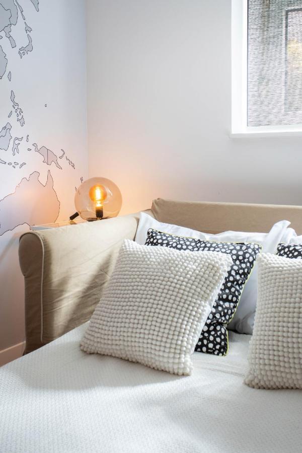 Modern Studio Near British Square Apartment Загреб Екстериор снимка